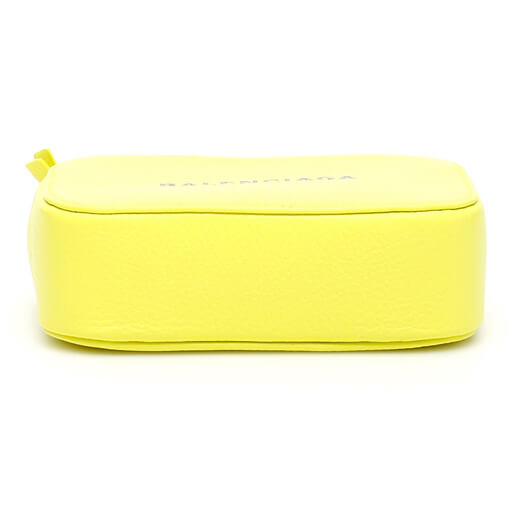 2025新作 バレンシアガコピー  Everyday Camera Bag Xs 552372 DLR8N 3560
