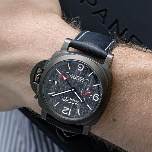 2025年 ルミノール ルナロッサ偽物 GMT - 44mm PAM01036