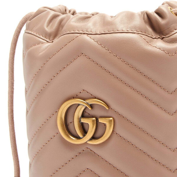 2025新作限定人気 グッチコピー∞∞ グッチ ∞∞ GG Marmont Mini leather バケットショルダー☆M82039